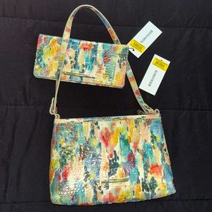Brahmin bag over the shoulder can be worn in hand!! Multi color wallet included